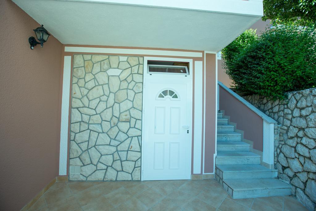Apartments Dunja Piric Lopar Exterior photo